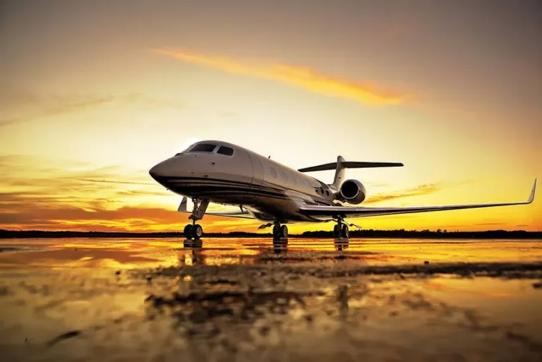 The Rise and Fall of the World’s Largest Airplane: The Ukrainian Antonov